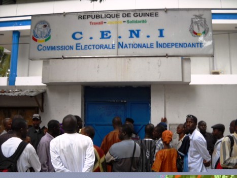 http://www.tamtamguinee.com/images/rub17/calb1624CENI_jpg.jpg